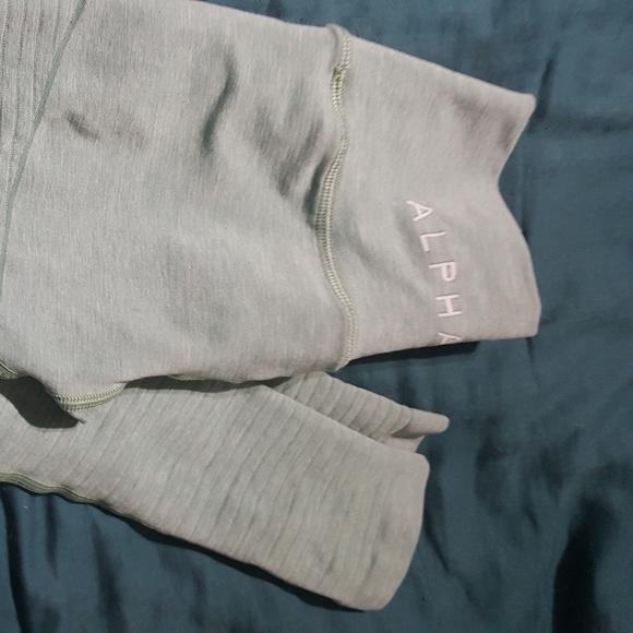 SOLD Alphalete jade green revivals small - Picture 7 of 8